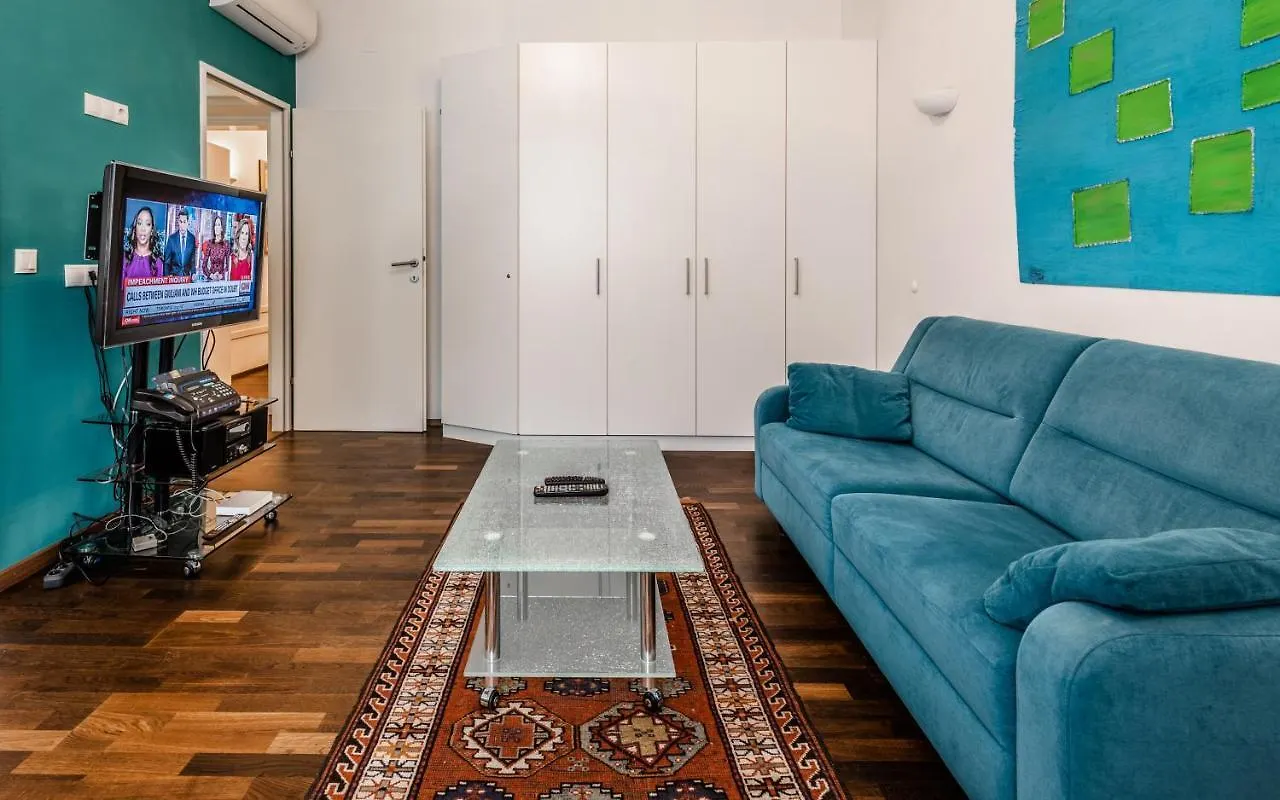 Central Apartments Vienna - Cav Aparthotel