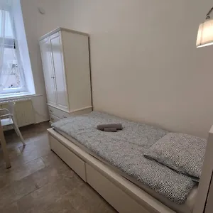 With Privat Shower In 3 Bed & Breakfast