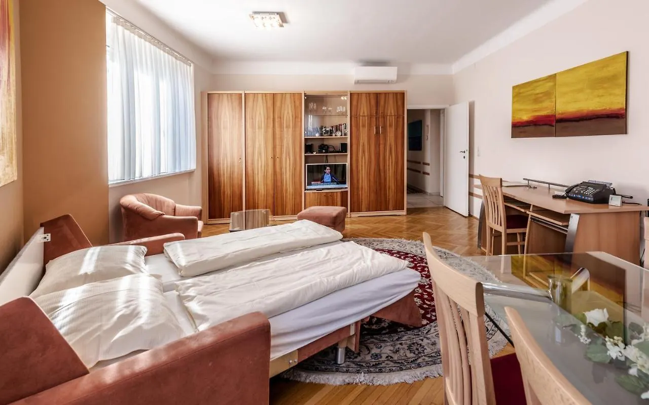 Central Apartments Vienna - Cav