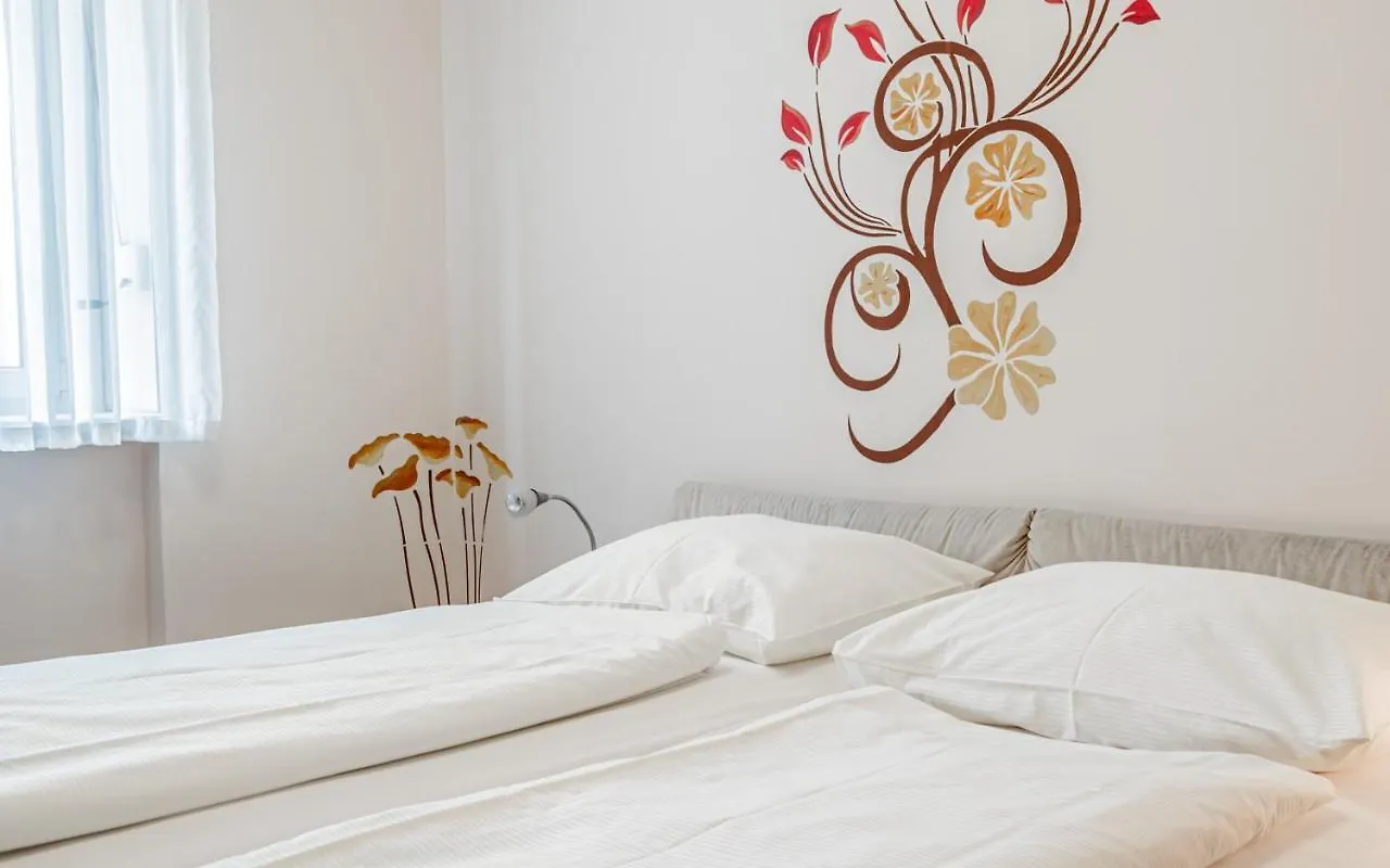 Central Apartments Vienna - Cav 4*,  Austria