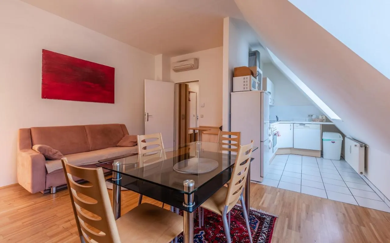 Central Apartments Vienna - Cav